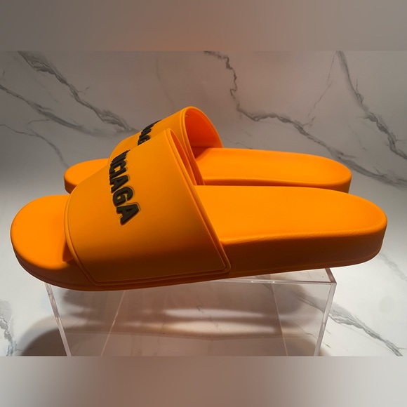 Balenciaga SZ 43E/10US Men’s Pool Slide Smooth Rubber Logo in Orange/Black - Picture 3 of 9